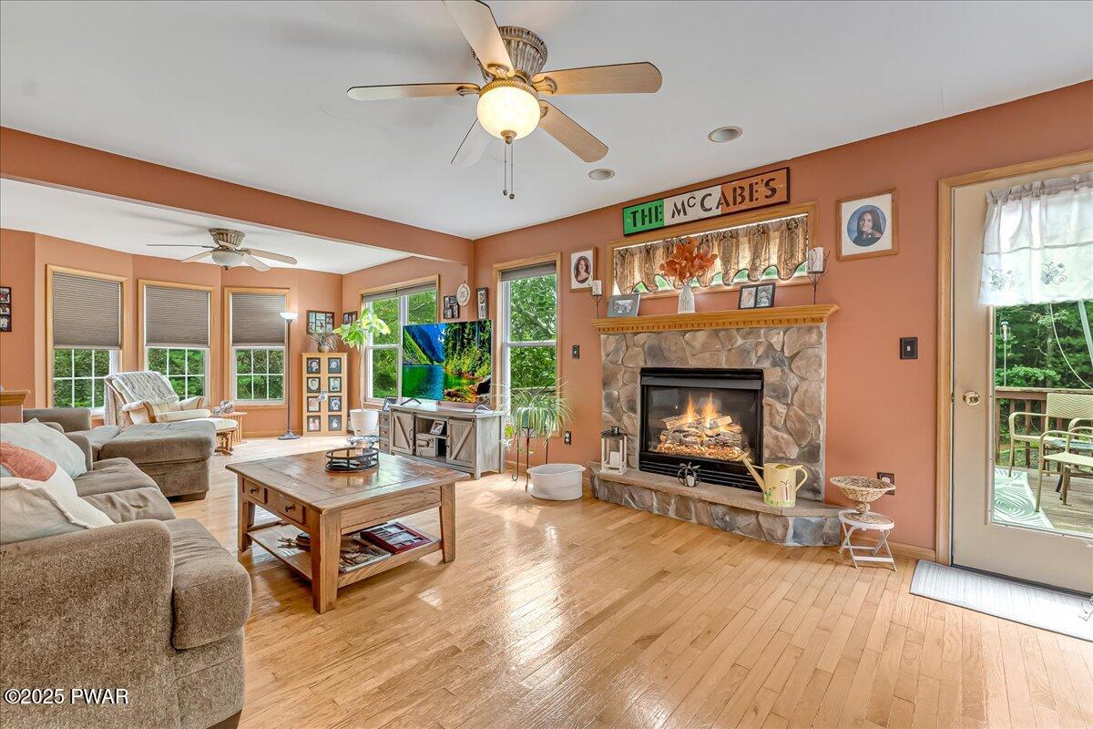 102 Stone Ridge Road Dingmans Ferry, PA 18328 - Photo 3 of 53