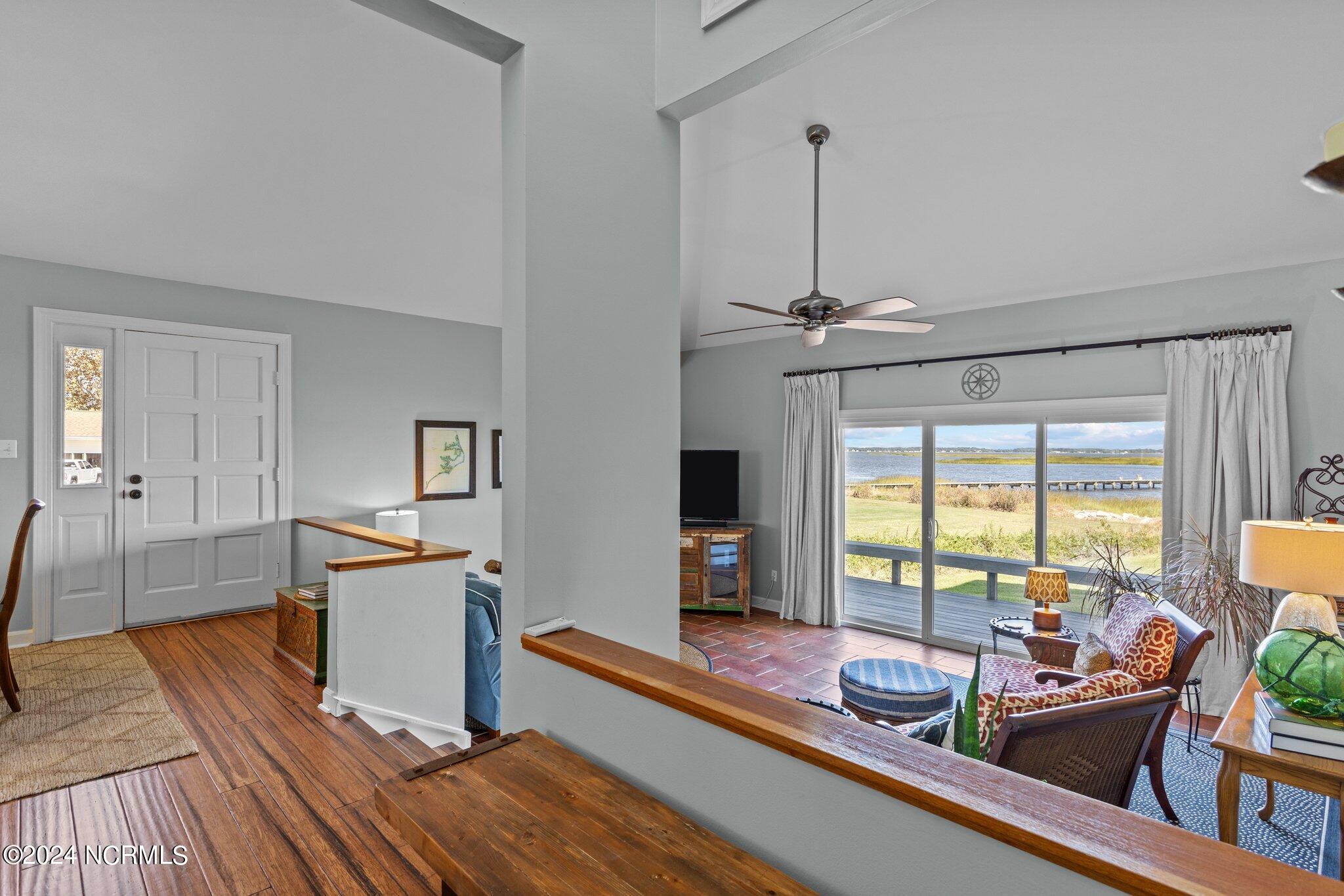 800 Country Club Road, Unit 37 Morehead City, NC 28557 - Photo 37 of 52 37-web-or-mls-1S3A9599