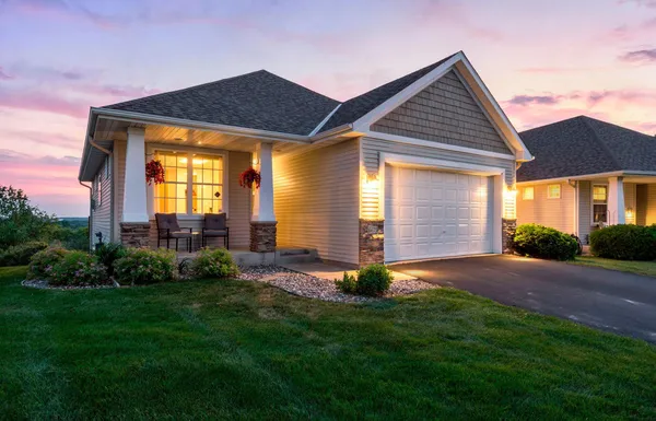 $429,900 | 6673 99th Street South, Cottage Grove, MN 55016