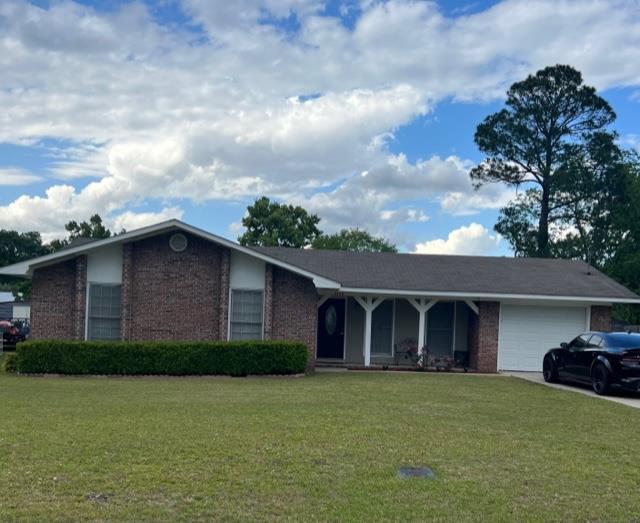 2102 Aberdeen Road Dothan, AL 36301 - Photo 1 of 21 Main View
