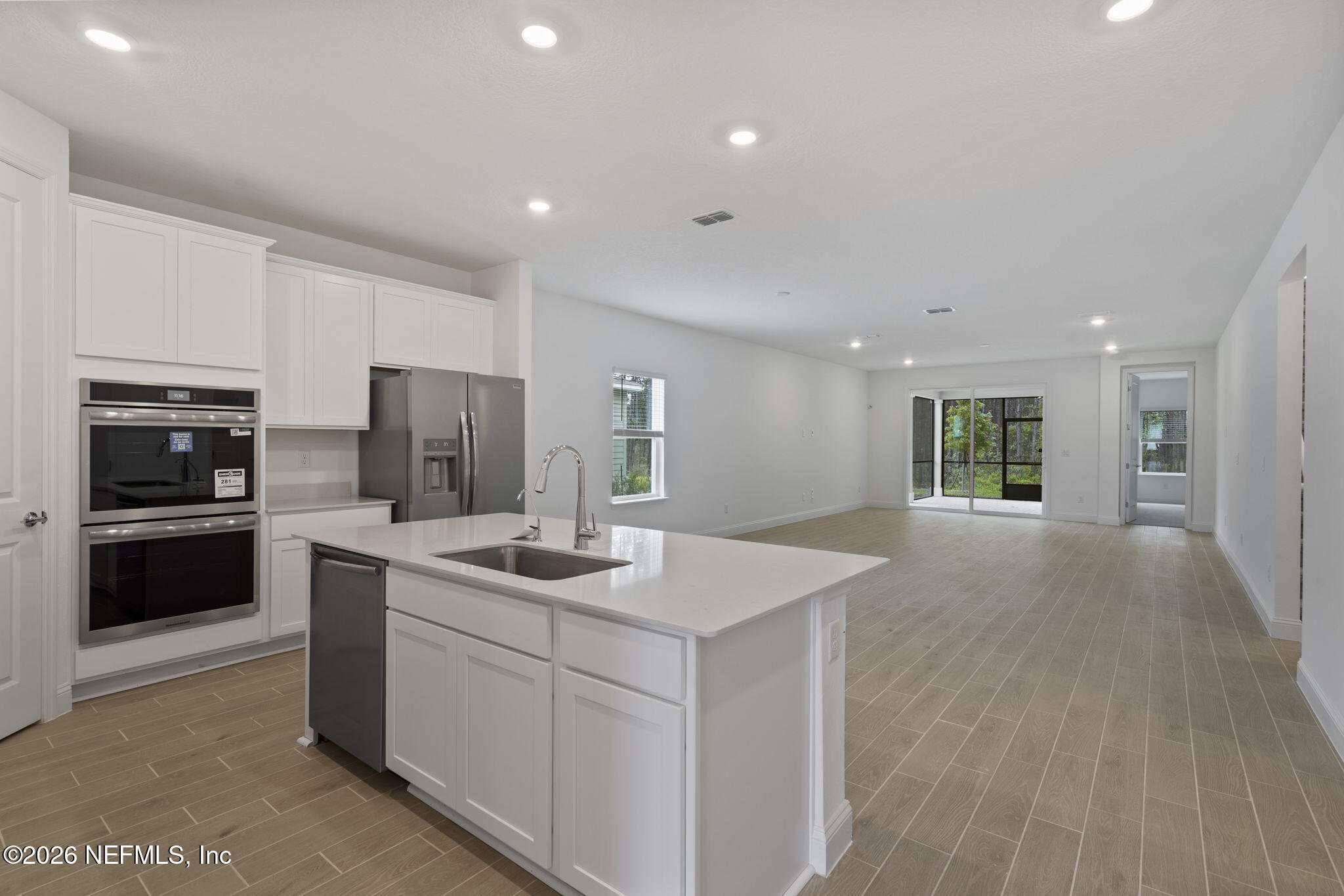 76101 Estuary Way Yulee, FL 32097 - Photo 10 of 47 Kitchen