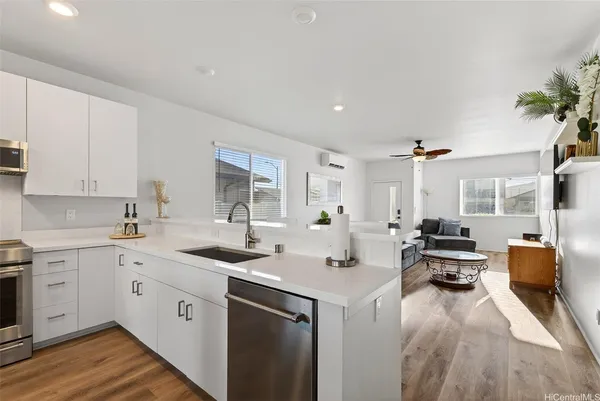 $1,200,000 | 91-1801 Kohanahana Loop, Ewa Beach, HI 96706