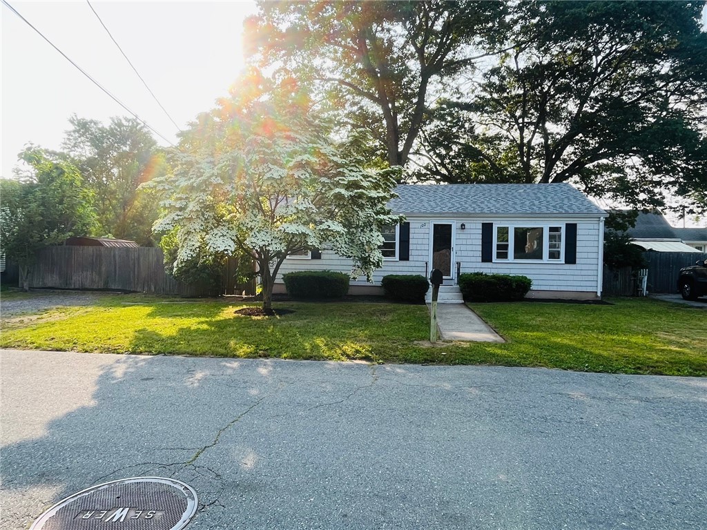 100 Kenneth Avenue Warwick, RI 02889 - Photo 16 of 17