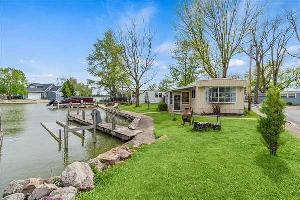 $99,900 | 246 North Orchard Island Drive, Unit 31, Russells Point, OH 43348