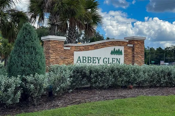 $2,850 | 12964 Ogden Glade Road, Dade City, FL 33525