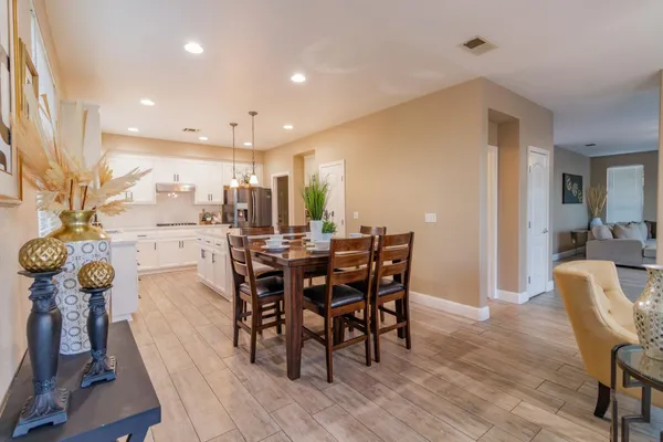 $679,999 | 1781 Goldpoppy Street, Manteca, CA 95337