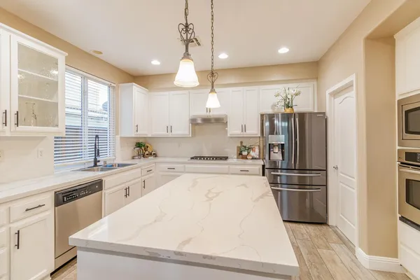 $679,999 | 1781 Goldpoppy Street, Manteca, CA 95337