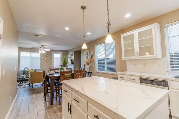 $679,999 | 1781 Goldpoppy Street, Manteca, CA 95337