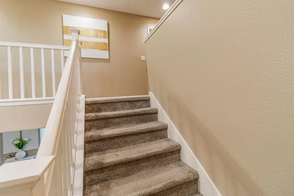 $679,999 | 1781 Goldpoppy Street, Manteca, CA 95337