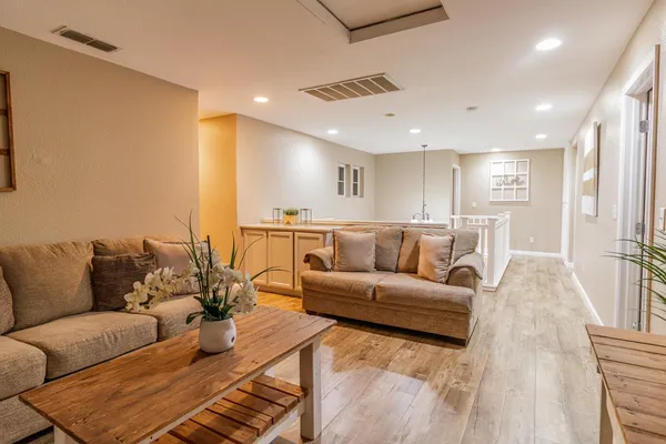 $679,999 | 1781 Goldpoppy Street, Manteca, CA 95337