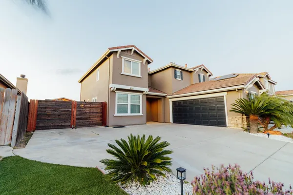 $679,999 | 1781 Goldpoppy Street, Manteca, CA 95337