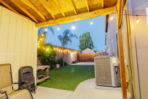 $679,999 | 1781 Goldpoppy Street, Manteca, CA 95337