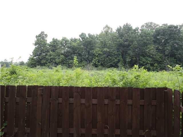 6836 Decatur Ridge Place Indianapolis, IN 46221 - Photo 2 of 8 Gallery Image 2