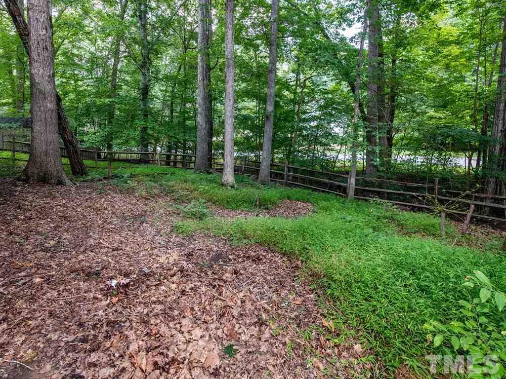 904 Bromley Way Raleigh, NC 27615 - Photo 22 of 26