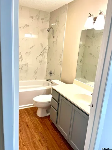 $2,000 | 2501 Villa Court, Tyler, TX 75703