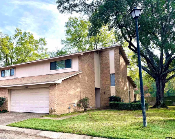 $2,000 | 2501 Villa Court, Tyler, TX 75703