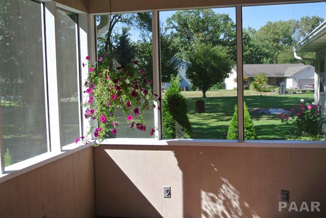 9618 West Buckingham Court Mapleton, IL 61547 - Photo 12 of 33 Gallery Image 12