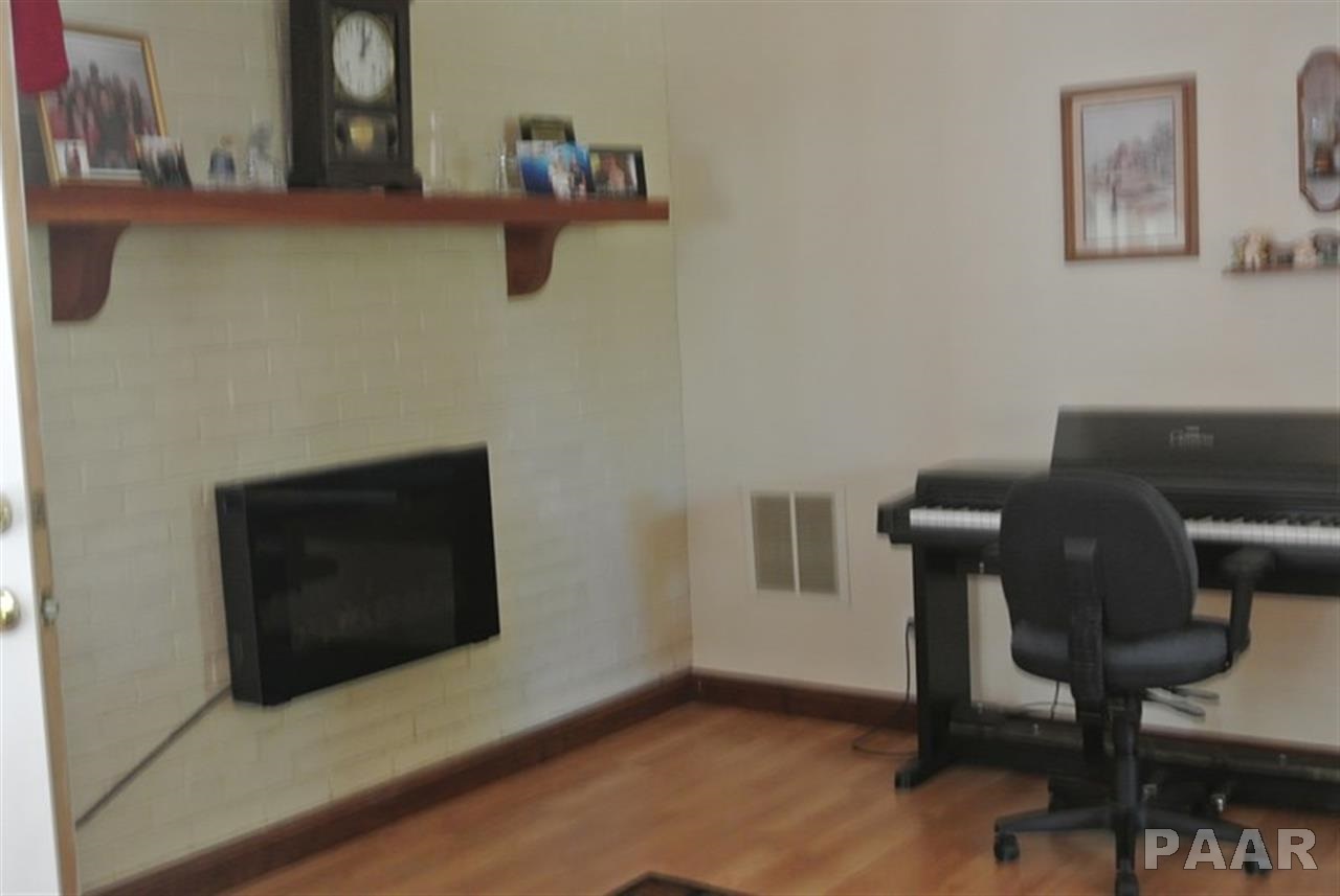 9618 West Buckingham Court Mapleton, IL 61547 - Photo 14 of 33 Gallery Image 14
