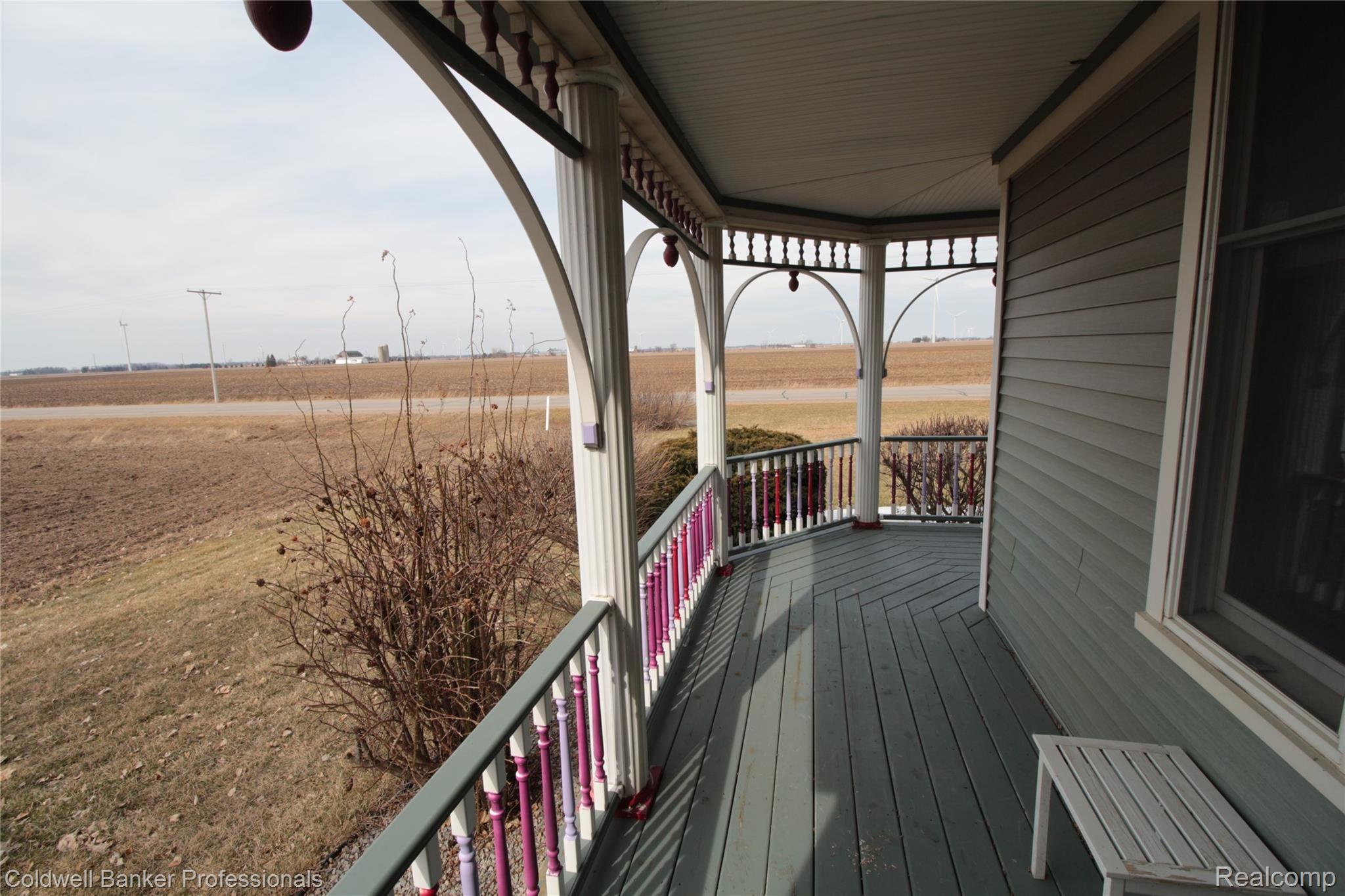 6323 Berne Road Pigeon, MI 48755 - Photo 58 of 62 Porch 2.JPG