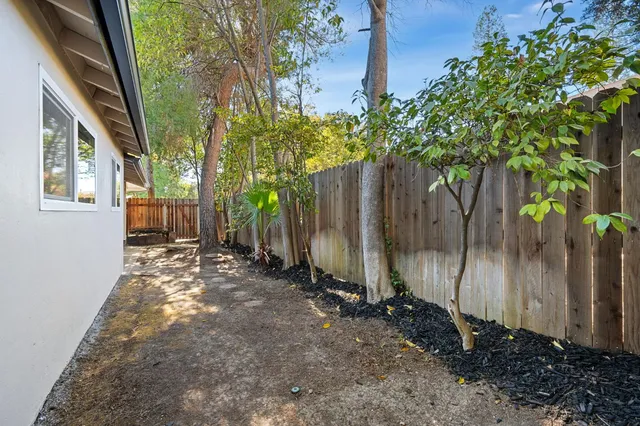 $699,999 | 4944 Rockland Way, Fair Oaks, CA 95628