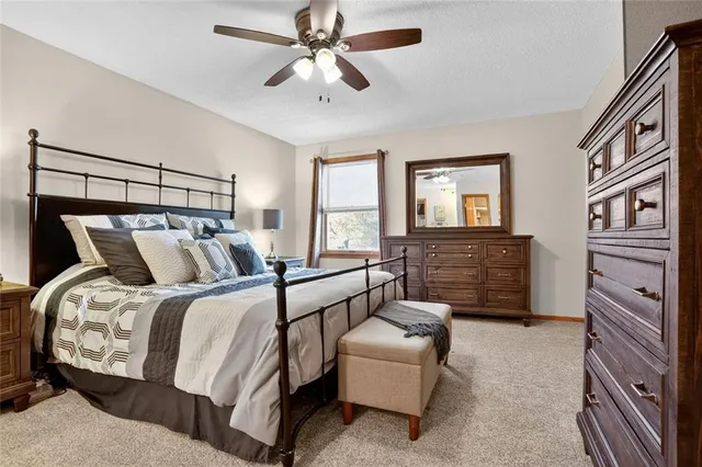 $550,000 | 3725 West 179th Terrace, Stilwell, KS 66085