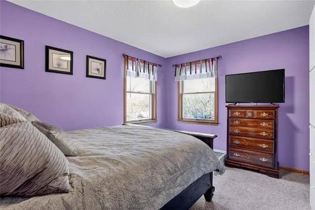 $550,000 | 3725 West 179th Terrace, Stilwell, KS 66085