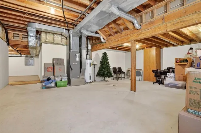 $550,000 | 3725 West 179th Terrace, Stilwell, KS 66085