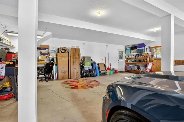 $550,000 | 3725 West 179th Terrace, Stilwell, KS 66085