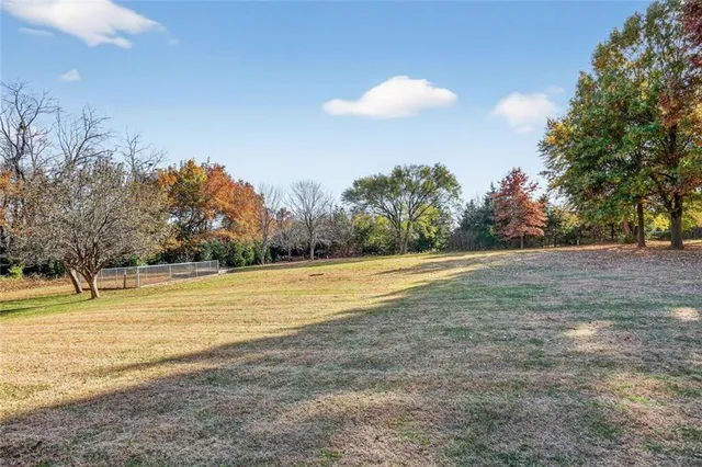 $550,000 | 3725 West 179th Terrace, Stilwell, KS 66085