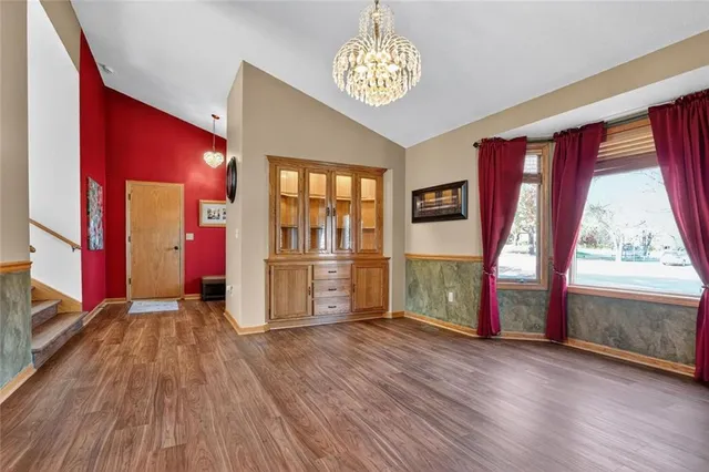 $550,000 | 3725 West 179th Terrace, Stilwell, KS 66085