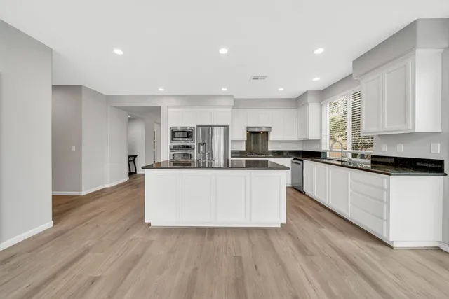 $710,000 | 20300 Panoz Road, Patterson, CA 95363