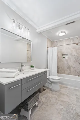 $825,000 | 833 Southern Shore Drive, Peachtree City, GA 30269