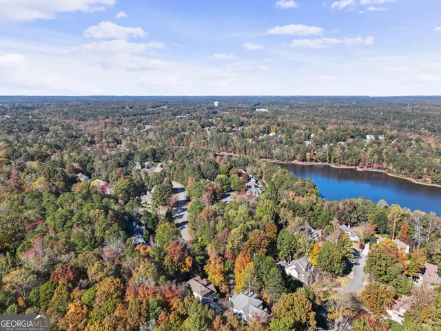 $825,000 | 833 Southern Shore Drive, Peachtree City, GA 30269