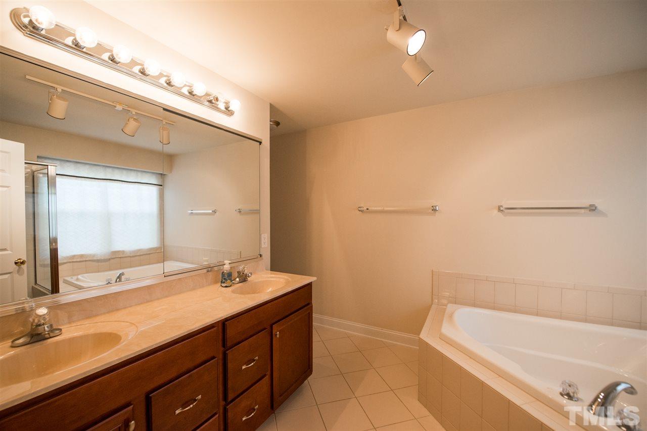 9511 Vira Drive Raleigh, NC 27617 - Photo 8 of 13 Gallery Image 8