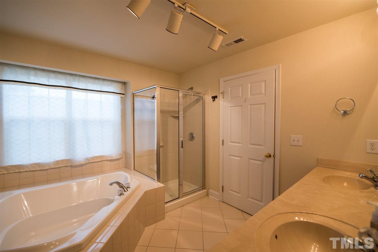 9511 Vira Drive Raleigh, NC 27617 - Photo 9 of 13 Gallery Image 9