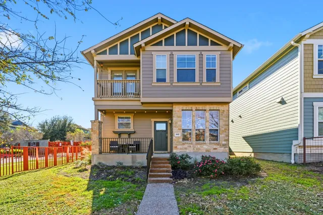 $2,600 | 1817 Carlson Drive, Unit 37C, Austin, TX 78741