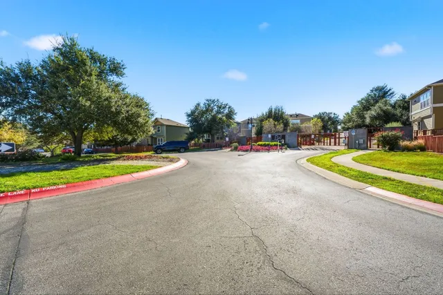 $2,300 | 1817 Carlson Drive, Unit 37C, Austin, TX 78741