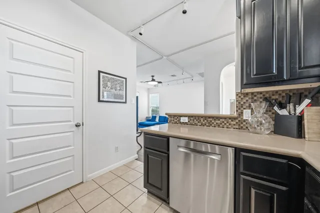 $2,300 | 1817 Carlson Drive, Unit 37C, Austin, TX 78741