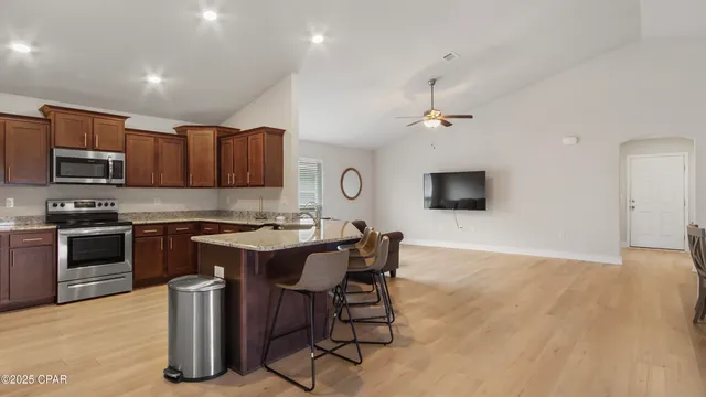 $2,350 | 11432 Poston Road, Panama City, FL 32404