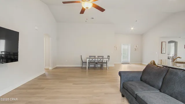 $2,350 | 11432 Poston Road, Panama City, FL 32404