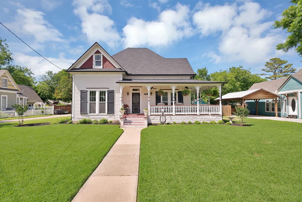 410 West Spring Street Weatherford, TX 76086 - Photo 1 of 39