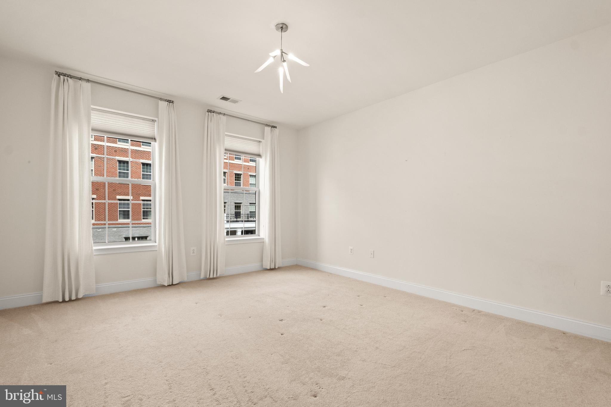 600 Commodore Court, Unit 2628 Philadelphia, PA 19146 - Photo 16 of 58