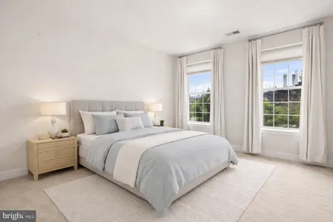 $679,000 | 600 Commodore Court, Unit 2628, Philadelphia, PA 19146