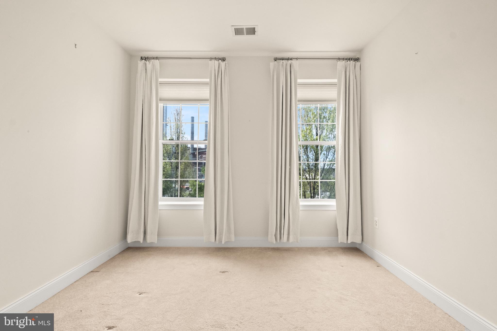 600 Commodore Court, Unit 2628 Philadelphia, PA 19146 - Photo 27 of 58