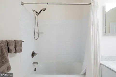 $679,000 | 600 Commodore Court, Unit 2628, Philadelphia, PA 19146