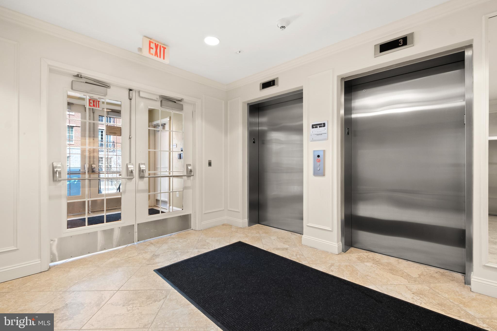 600 Commodore Court, Unit 2628 Philadelphia, PA 19146 - Photo 38 of 58