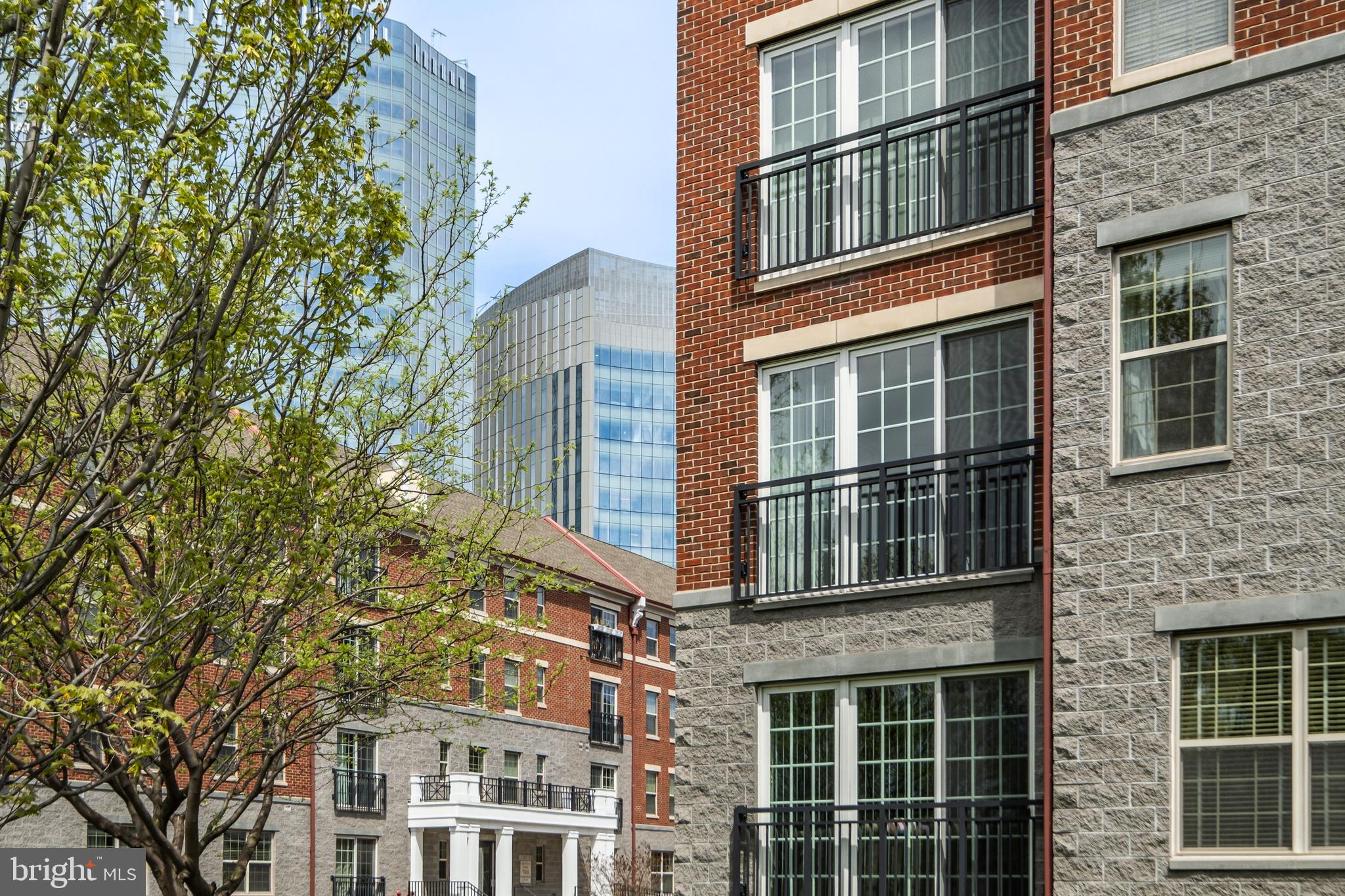 600 Commodore Court, Unit 2628 Philadelphia, PA 19146 - Photo 43 of 58