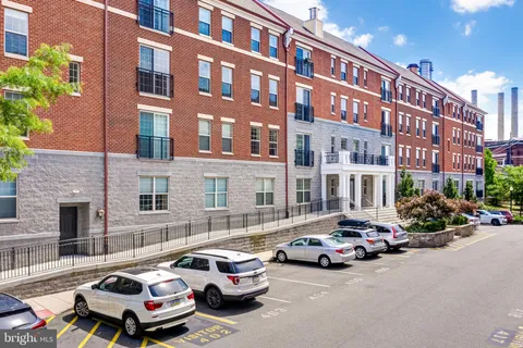 $679,000 | 600 Commodore Court, Unit 2628, Philadelphia, PA 19146