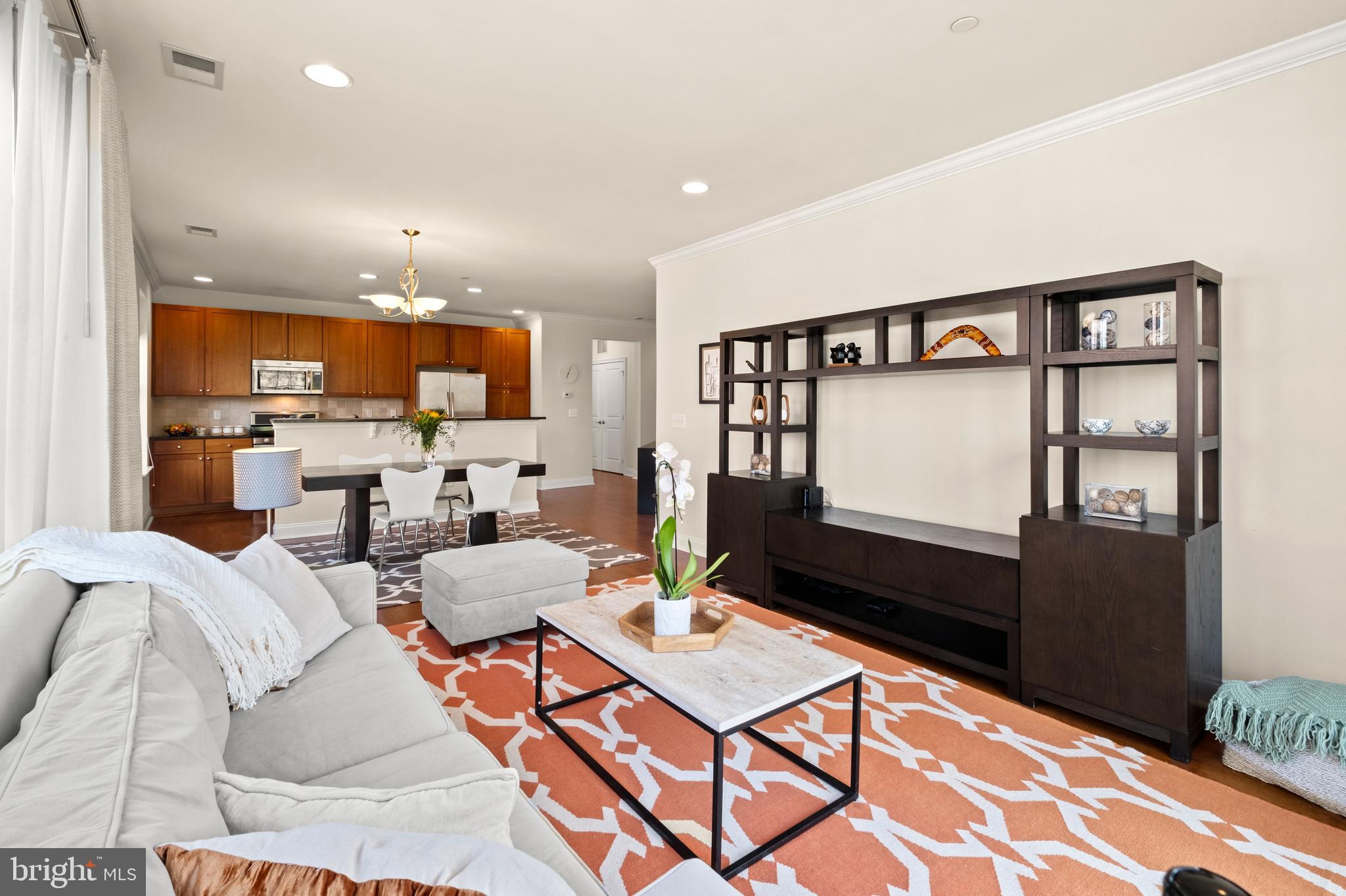 600 Commodore Court, Unit 2628 Philadelphia, PA 19146 - Photo 5 of 58