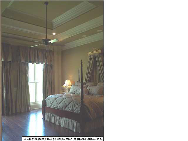 17511 Pecan Shadows Drive Baton Rouge, LA 70810 - Photo 9 of 11 Gallery Image 9